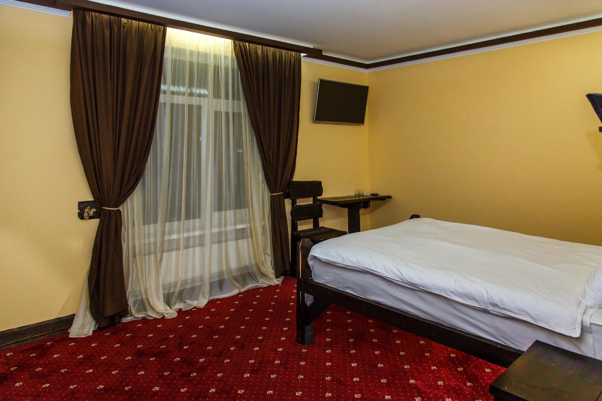 Dniprovskiy Dvir Stari Kodaky Room photo